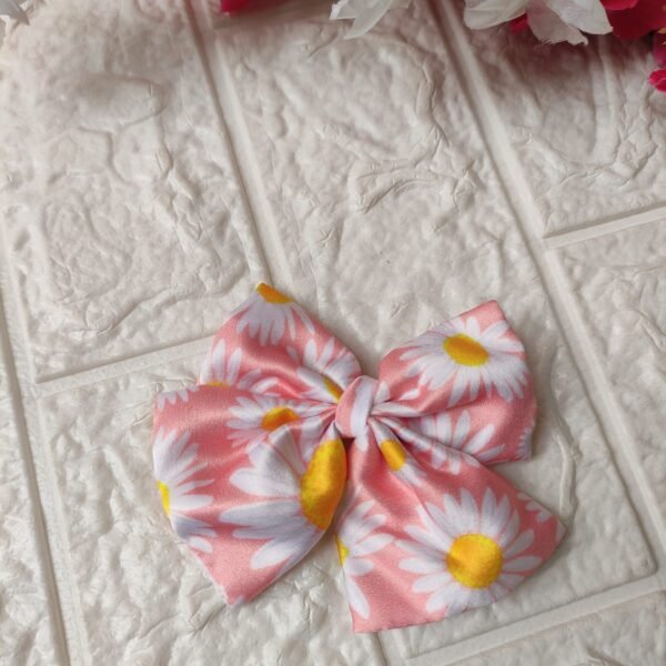 peach color bow